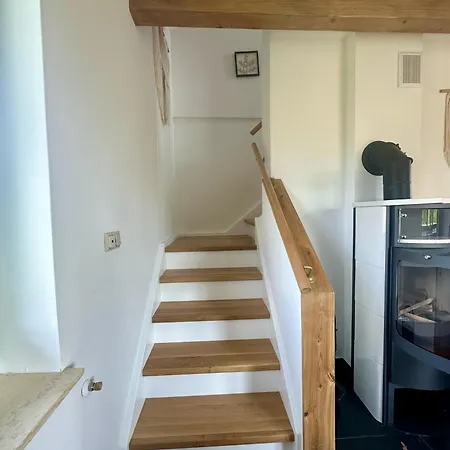 Odpoczniesztu Apartment Brzozowa (Tarnow)